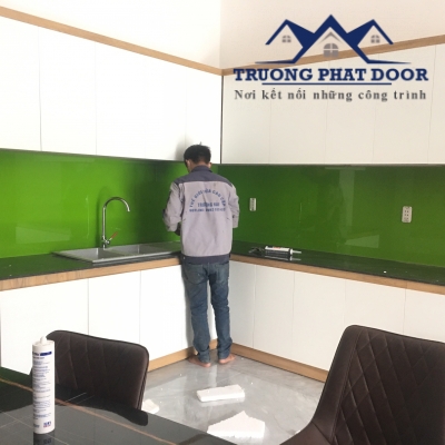 Kính ốp bếp đồng xoài, bình phước