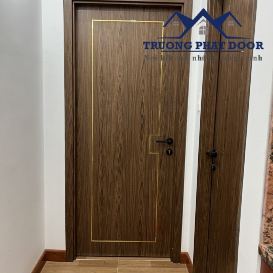 Cửa nhựa composit đồng xoài