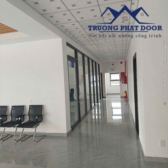 Nhà văn phòng Khu công nghiệp Tân tiến