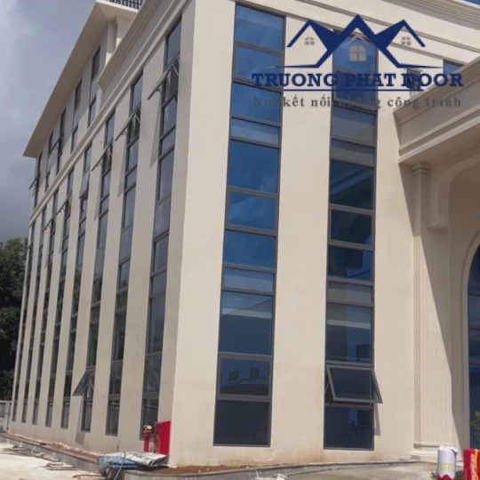 Nhà văn phòng khu công nghiệp đồng xoài 3 - Tiến Hưng